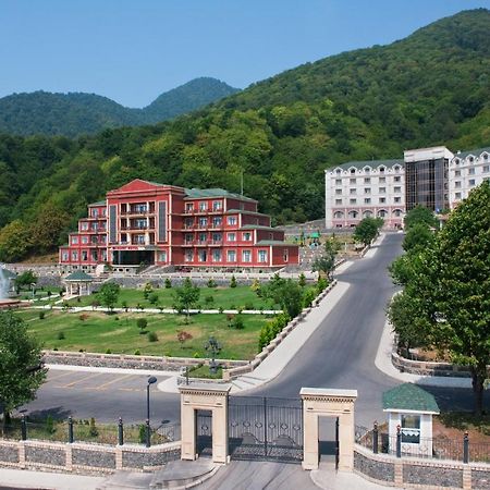 Qafqaz Resort Hotel Габала Екстериор снимка